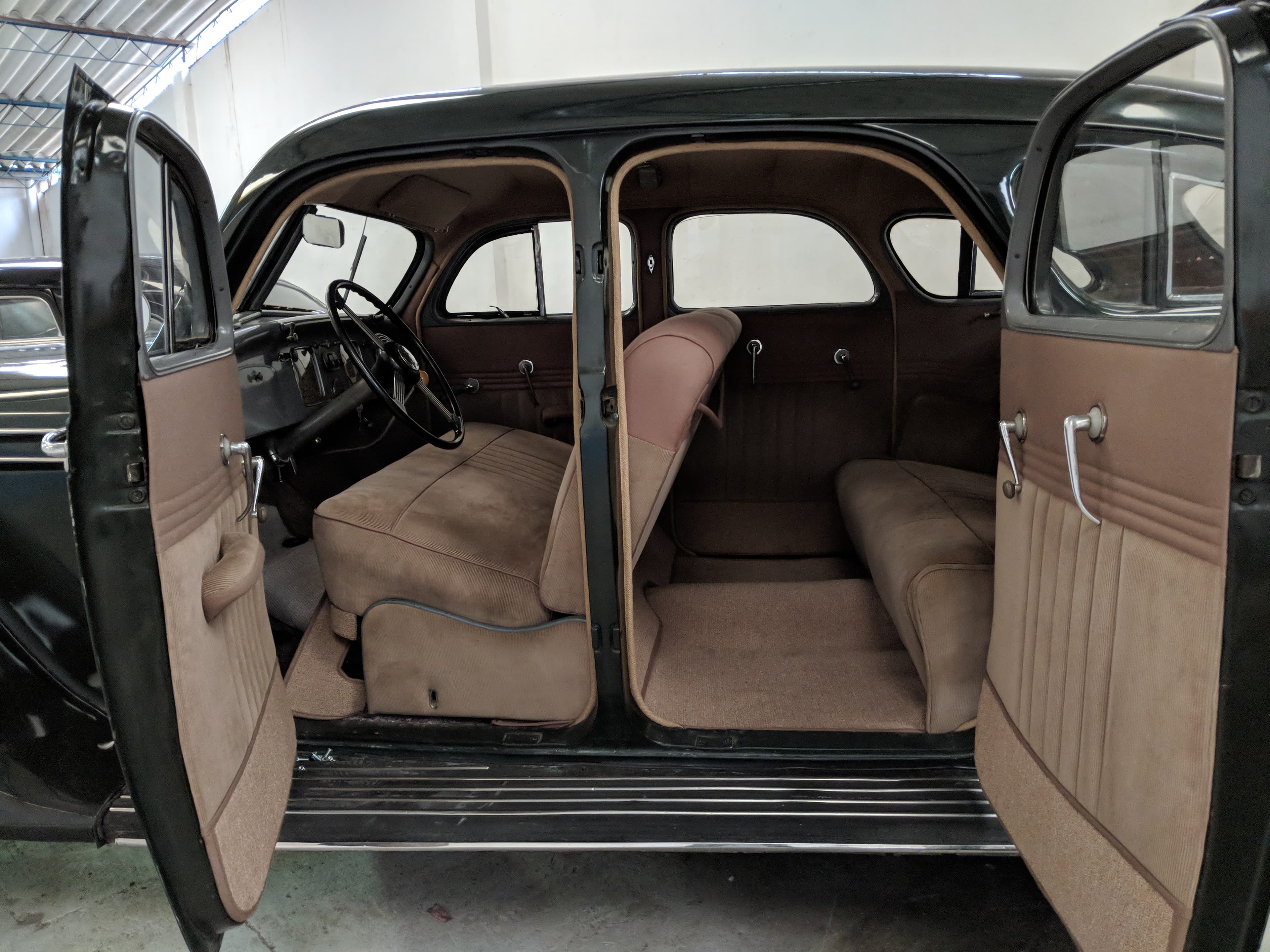 Interior 3