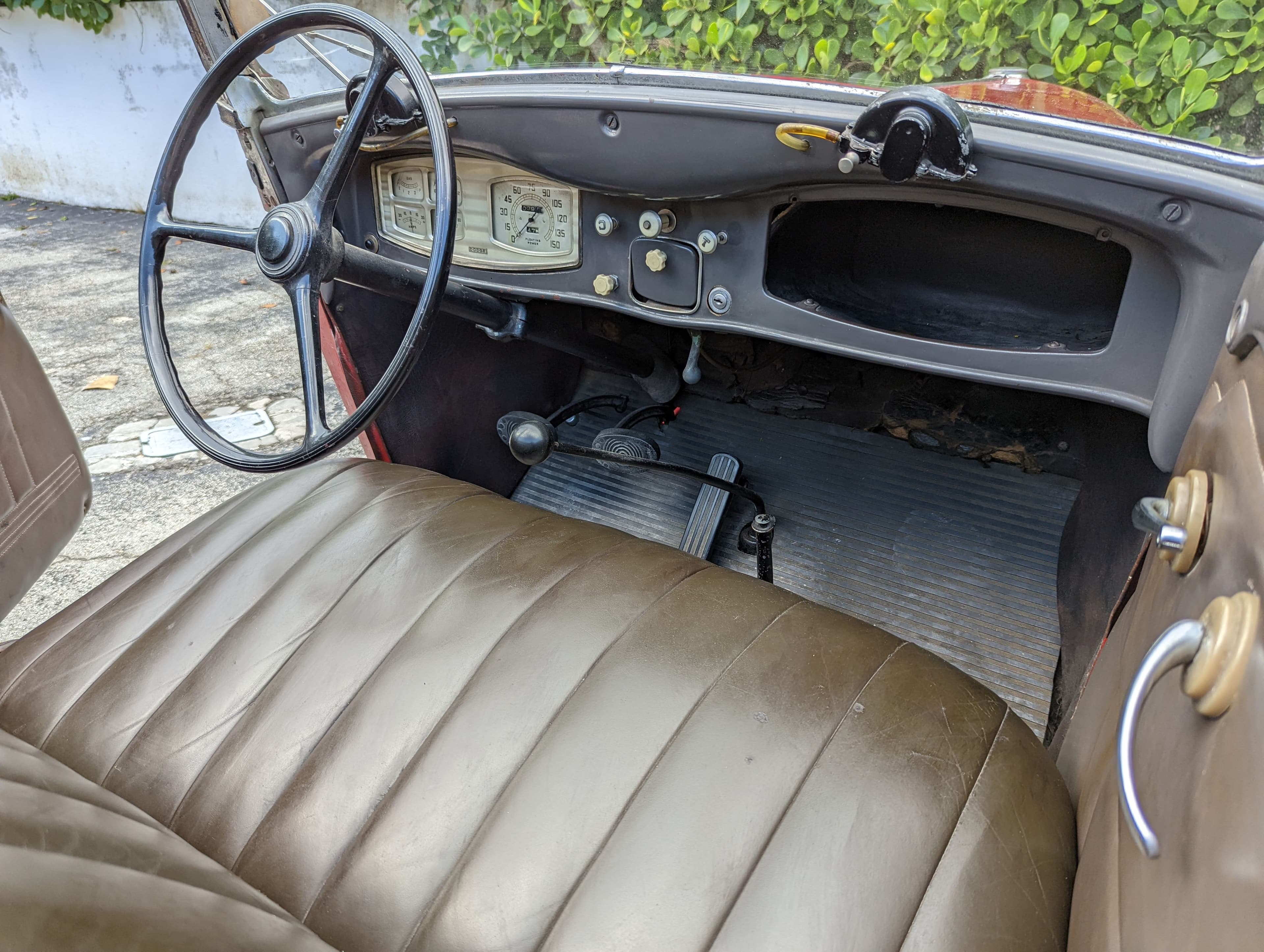 Interior 2