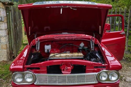 Fargo D100 — The Truck