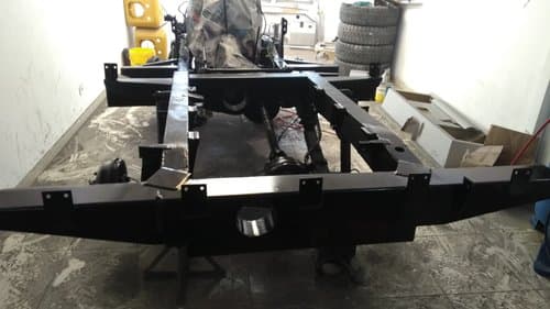 Land Rover Santana IIa — The Undercarriage