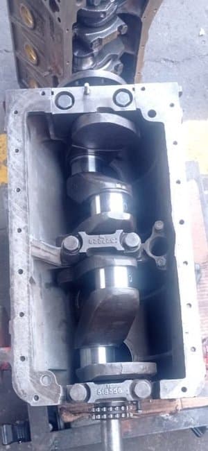Land Rover Santana IIa — The Truck's Engine