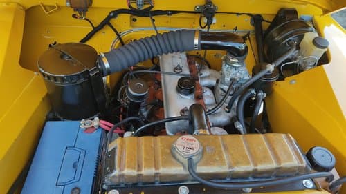 Land Rover Santana IIa — The Truck's Engine