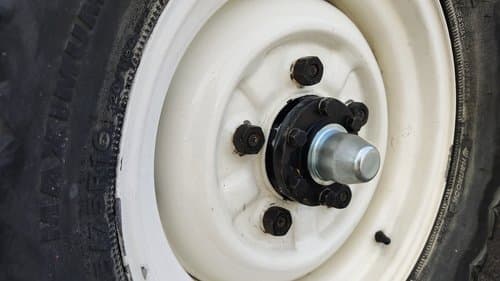 Land Rover Santana IIa — Hardware & Details