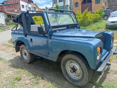 Land Rover Santana IIa — Prepurchase & Restoration