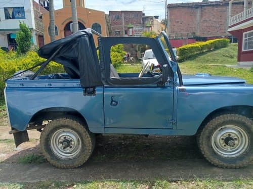 Land Rover Santana IIa — Prepurchase & Restoration