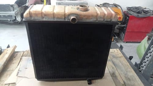 Land Rover Santana IIa — The Truck's Engine