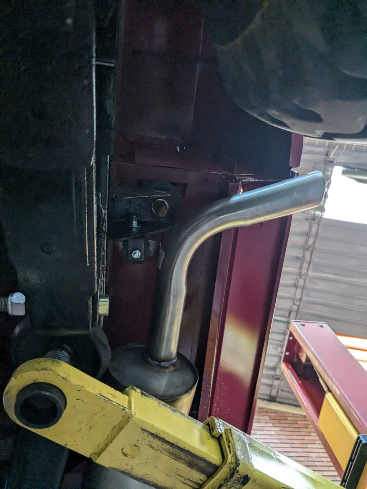 Nissan Patrol — The Undercarriage