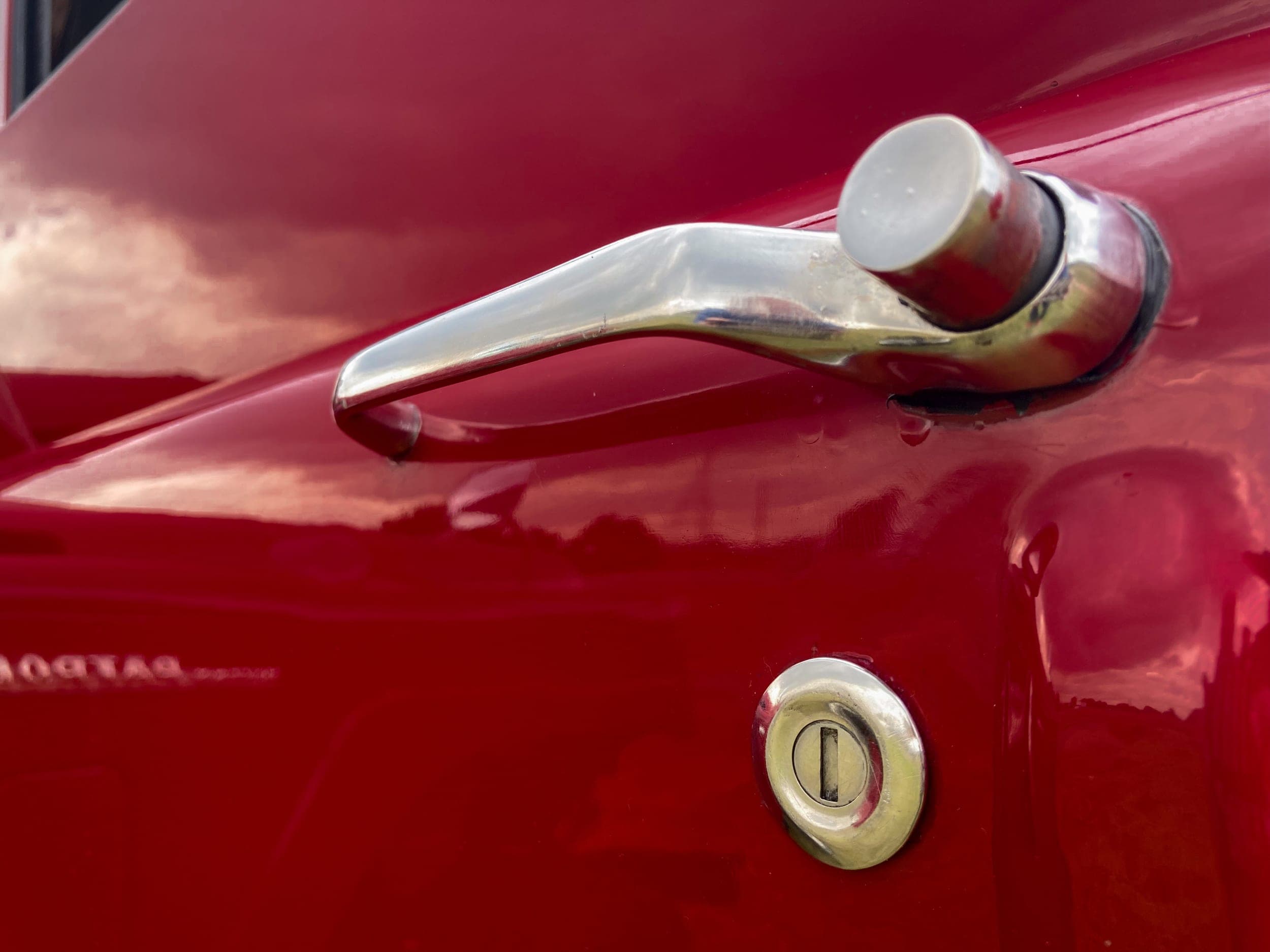 Nissan Patrol — Hardware & Details