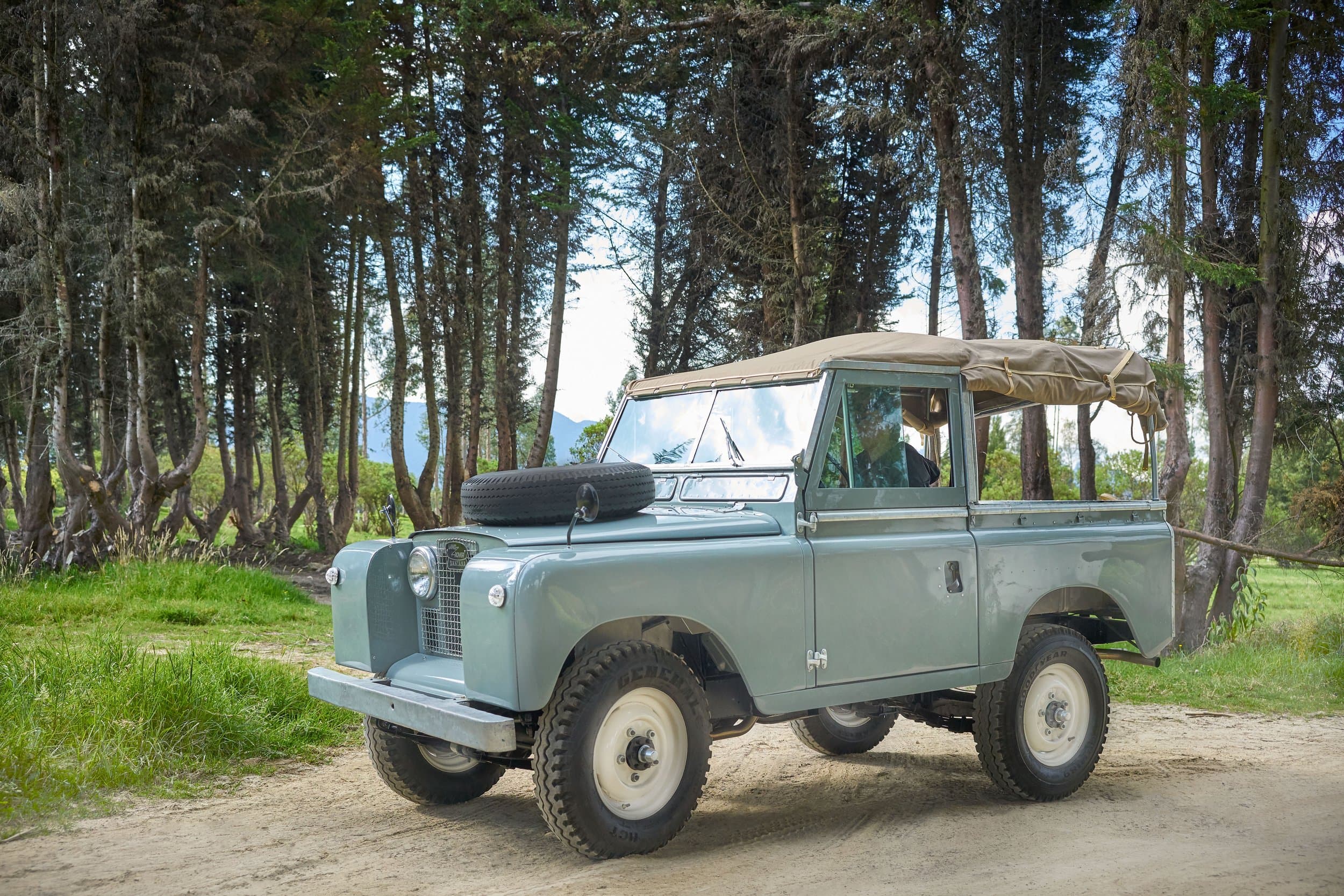 1968 Land Rover Santana IIa